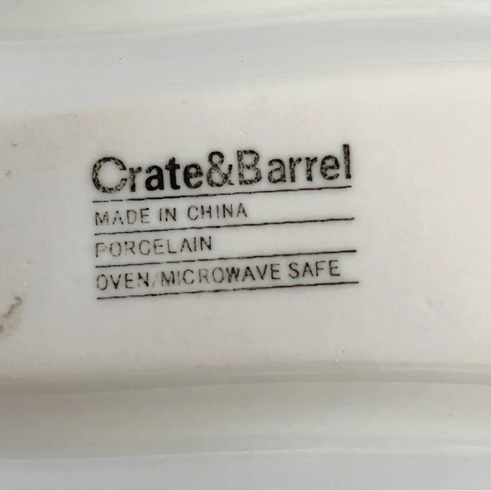 Crate & Barrel White Porcelain Swirl Square Appetizer Candy Dish 7